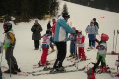 gara-e-premiazione-corso-sci-2011-001